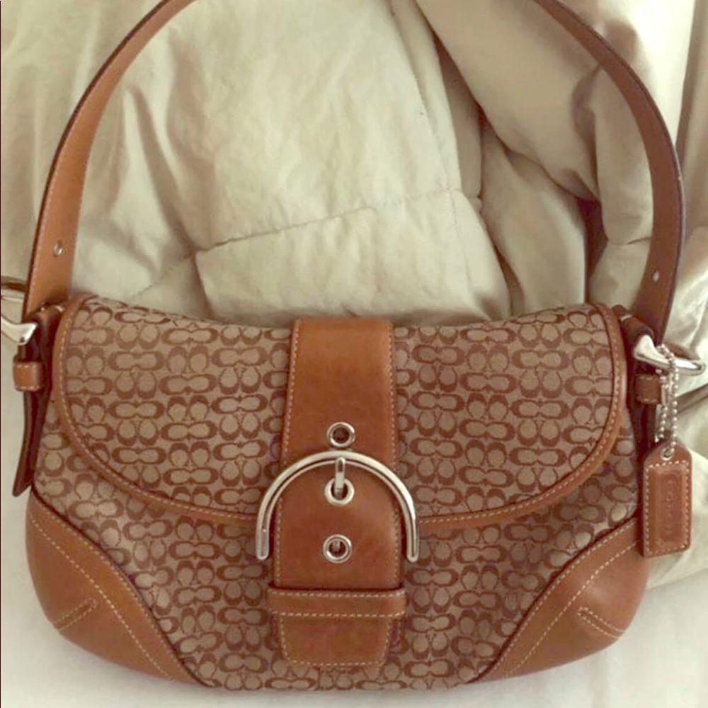 Coach medium handbag
